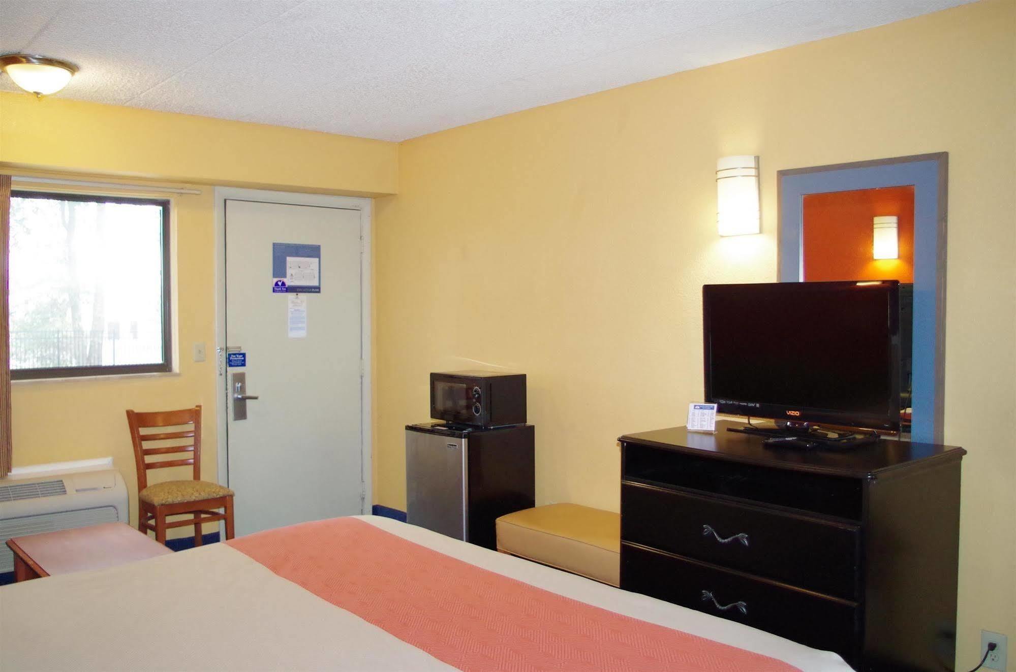 Americas Best Value Inn And Suites Λιτλ Ροκ Εξωτερικό φωτογραφία